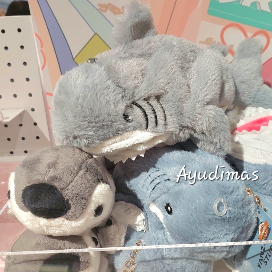 Cute Fluffy Animal Shark Penguin Plush Doll Pencil Case / Pen Pouch - Tempat pensil / kosmetik / ser