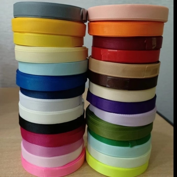 

Pita Satin 1/2 Inchi Import per 1 ROL Saten Ribbon 1,25 cm Pita Buket Pita Roll Pita Gulungan Pita Roll Satin