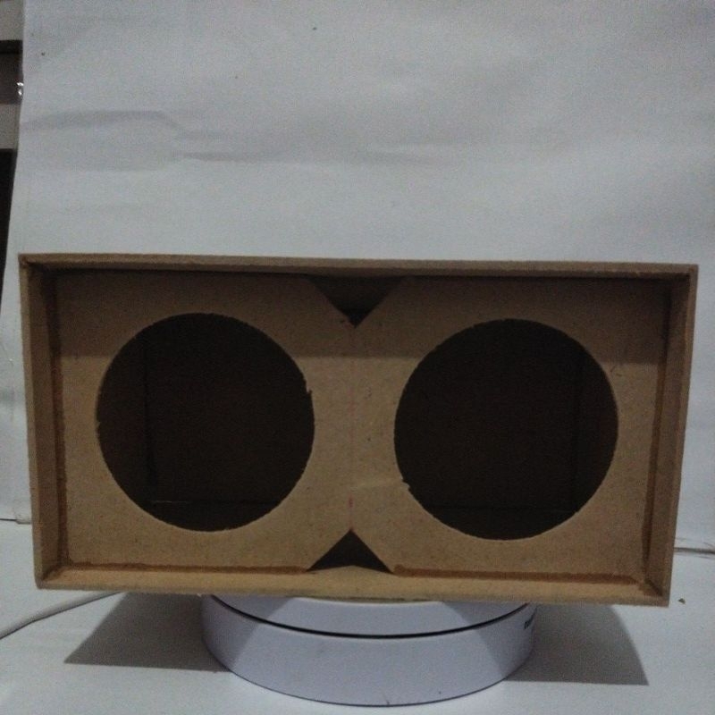 BOX SPEAKER LINE ARRAY 3 INCH (3mm)