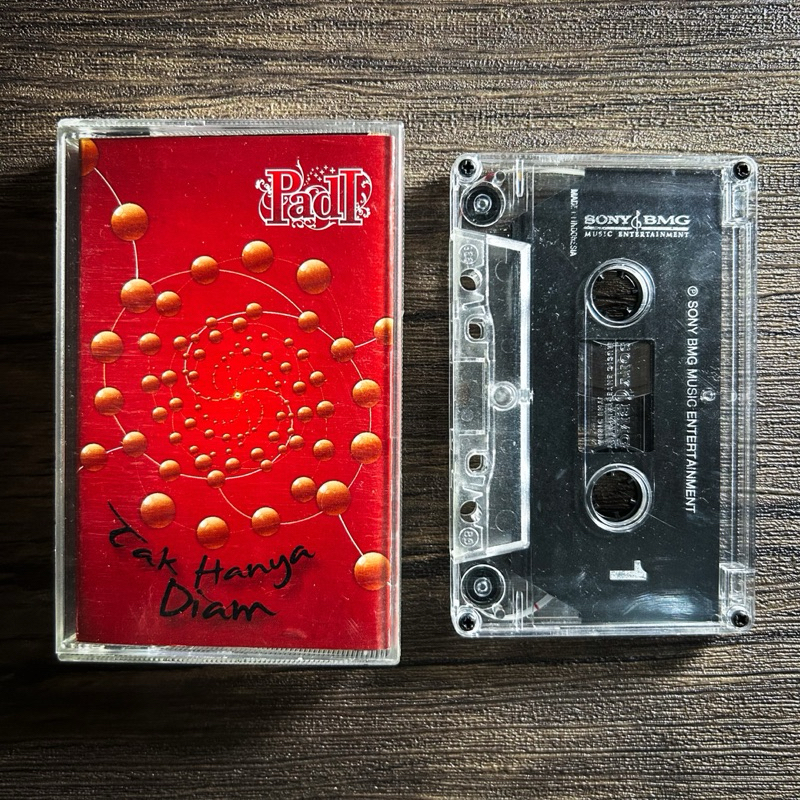 Kaset Padi - Tak Hanya Diam