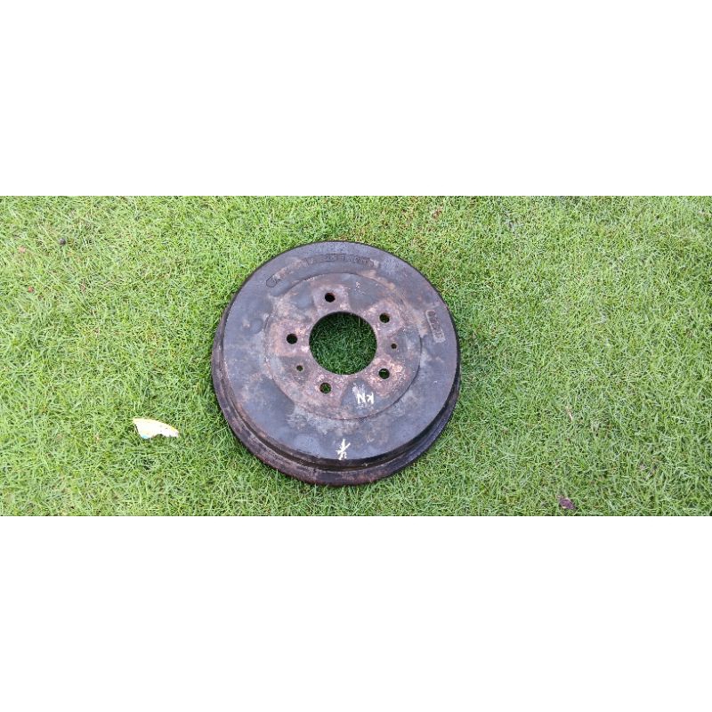 Tromol Rem Belakang Copotan Mitsubishi Kuda Bensin 1.600 cc Karbu Ori