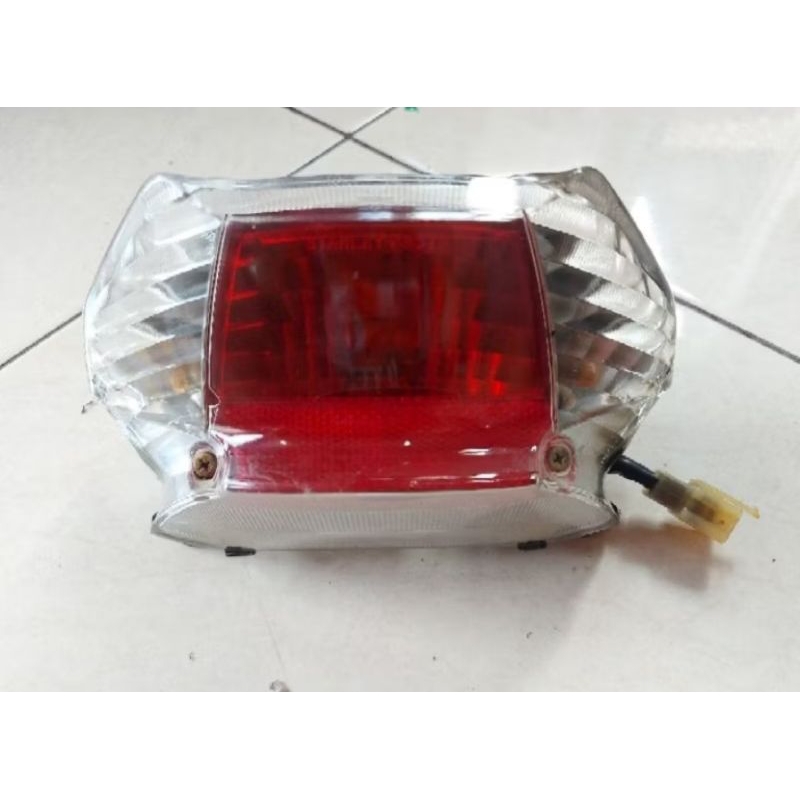 Stoplam belakang reflektor belakang Yamaha Mio sporty copotan original