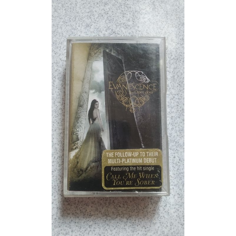 kaset pita evanescence-the open door