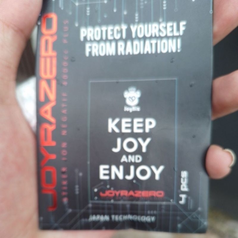 

Sticker Anti Radiasi,sticker anti radiasi mengurangi tingkat radiasi elektronik sticker anti radiasi yogies sleman 1 Amplop 400.000 ,-