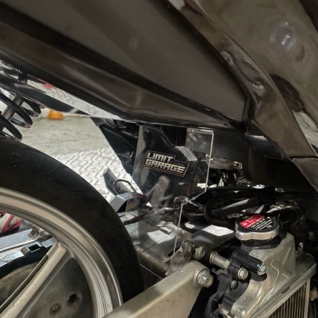 MUDFLAP VARIO 125 150 AKRILIK DOWNDRAFT