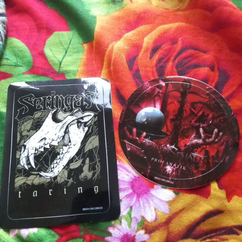 

sticker original seringai - taring sticker deadsquad profanatik