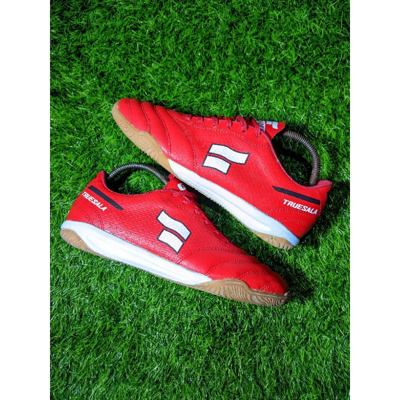 Sepatu Futsal Fonder Truesala IN Size 40