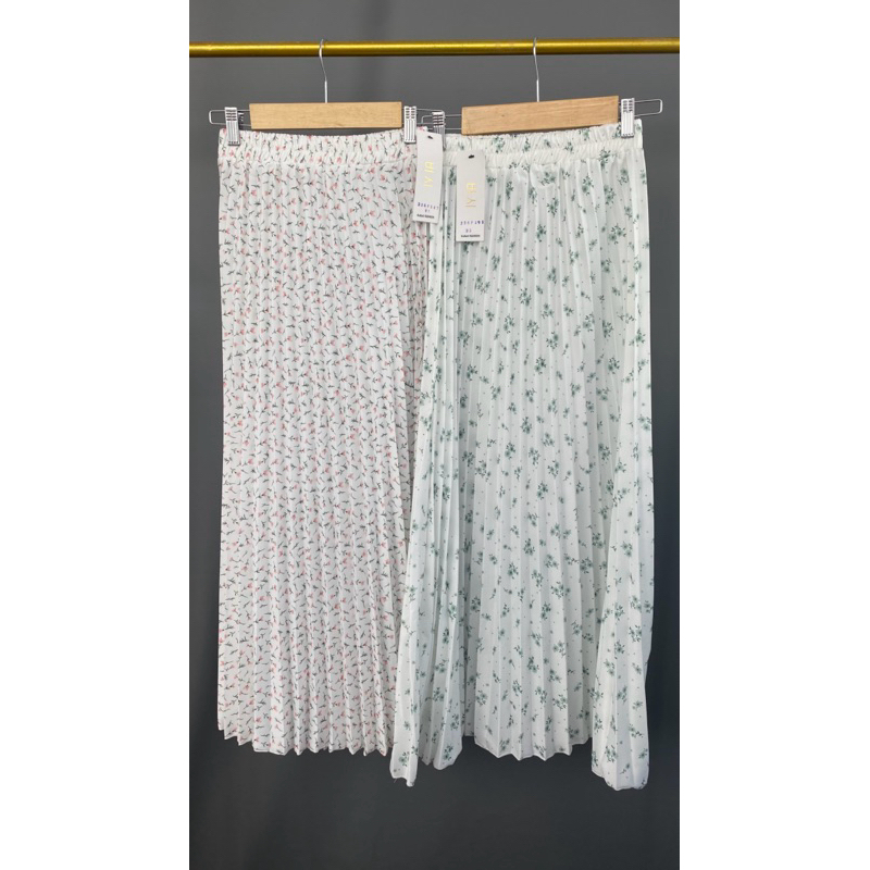 Rok Plisket / Rok Plisket Bunga / Rok Plisket Cantik / Rok Motif Bunga / Rok Bunga / Rok Hyget / Baw