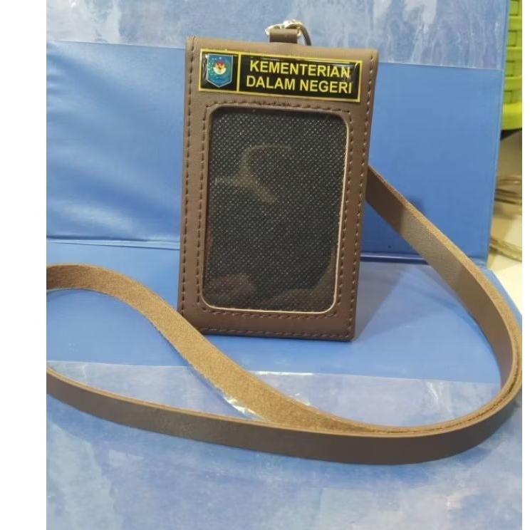 

holder dompet tali 2 sisi logo KEMENDAGRI