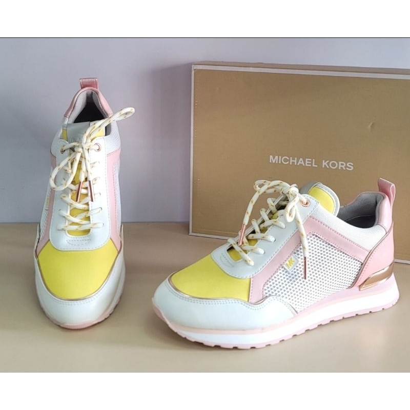 Ready MK Maddy Trainer optic white.