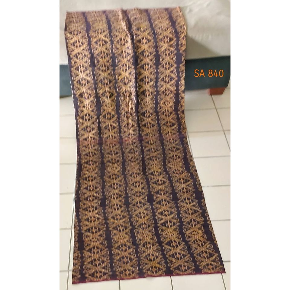 SA 0840  Sarung tenun Maumere, Flores, NTT