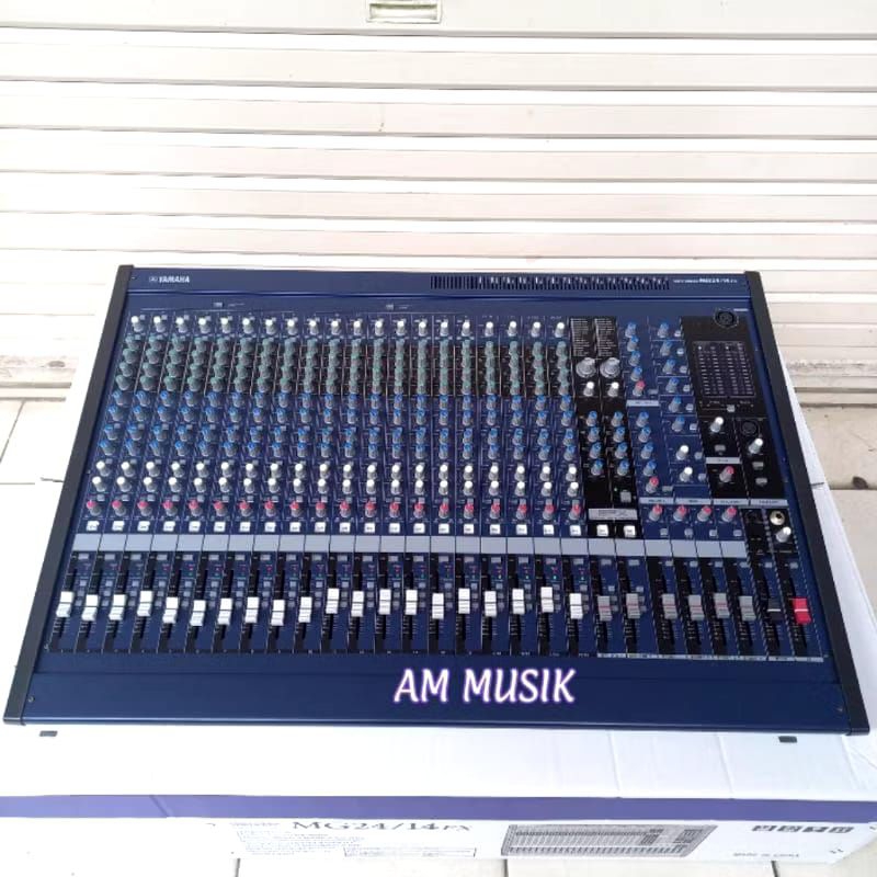 MIXER AUDIO YAMAHA MG24/14FX MIXER 24 CHANNEL  MG 24-14 FX MG 24/14 FX