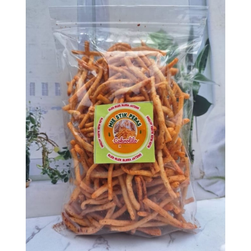 

STIK MIE PEDAS COKROLILO 1kg Mie stik jadul