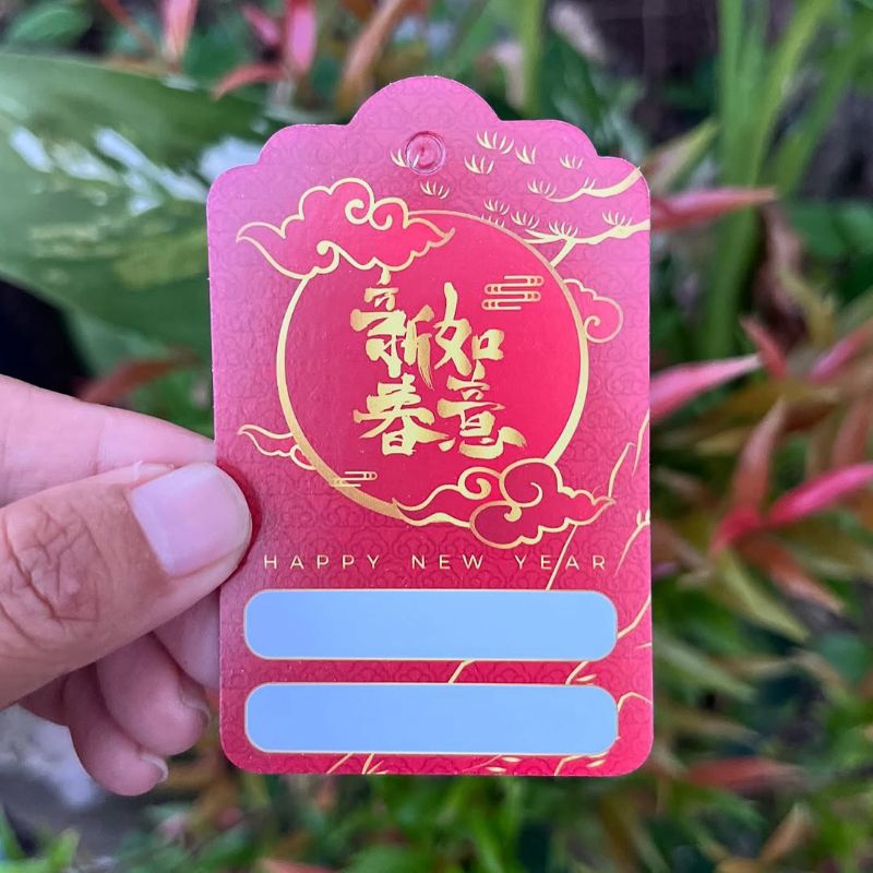 

Hang Tag Imlek kode HTU dapat tali gantungnya