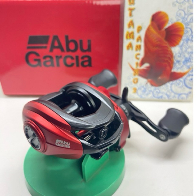 REEL BC ABU GARCIA BLACK MAX SX & 4-L