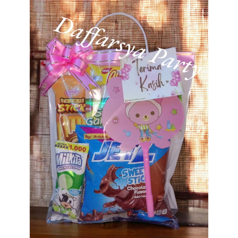 

Snack Bingkisan / Souvenir / Hampers Ulang Tahun Anak A10 (Free Kipas Pena)