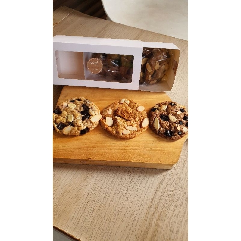 

FISLO - Soft Cookies Walnut Almond Chocolate - Biscoff