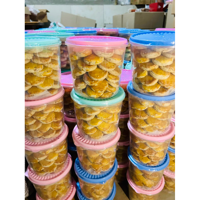

Paket Kue Kacang Premium | Hampers Kue Kacang Isi 50 Pcs 1 Kg
