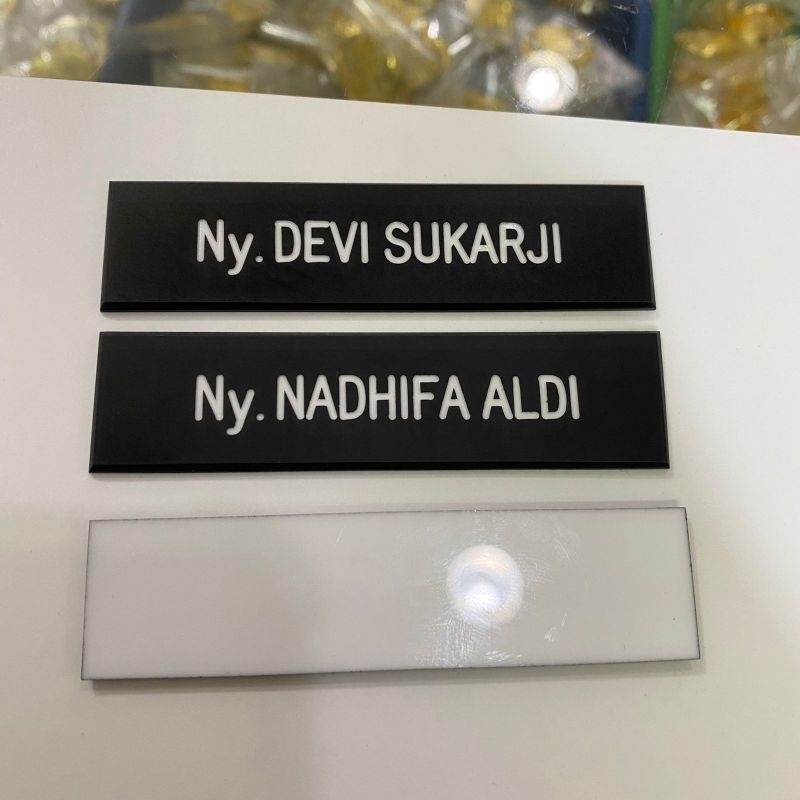 

Papan Nama Persit terbaru dof belakang putih