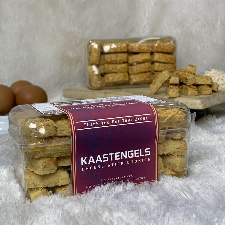 

Kue Kering Kastengel Keju Edam Premium Spesial Butter 450 gram by RaMaChef