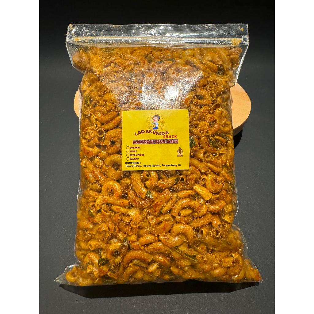 

MAKARONI DAUN JERUK 500 GR / MAKARONI PEDAS GURIH DAUN JERUK