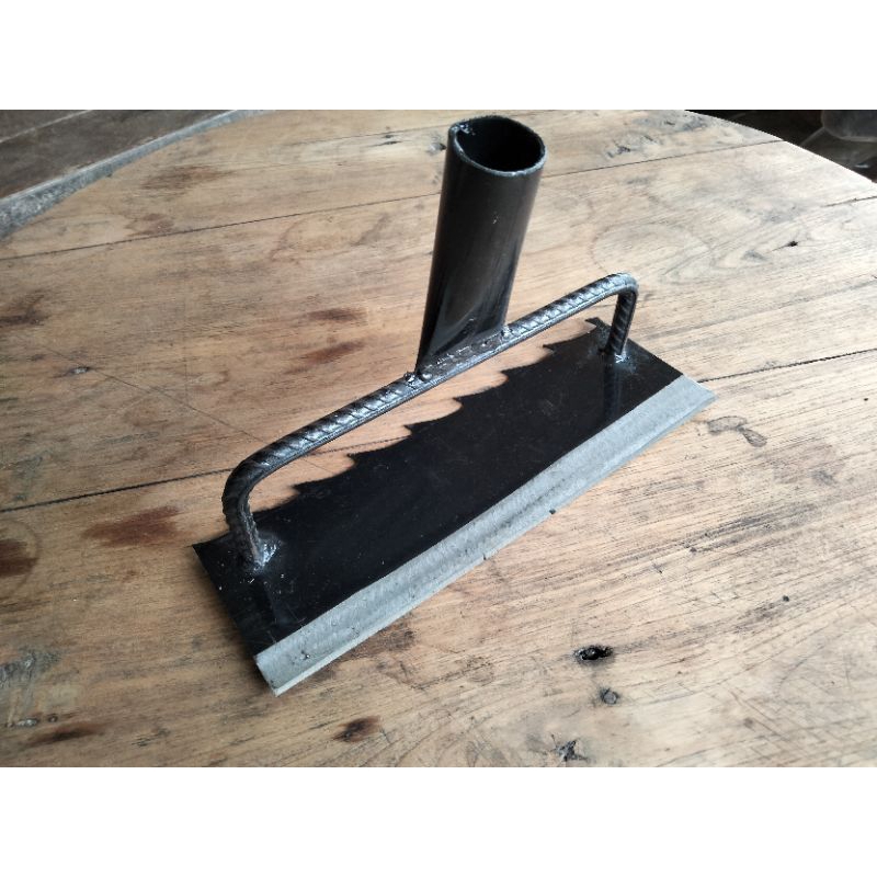 Cangkul Garuk Pembersih Gulma Dan Rumput Liar Alat pembersih rumput Cangkul Garuk Rumput Liar