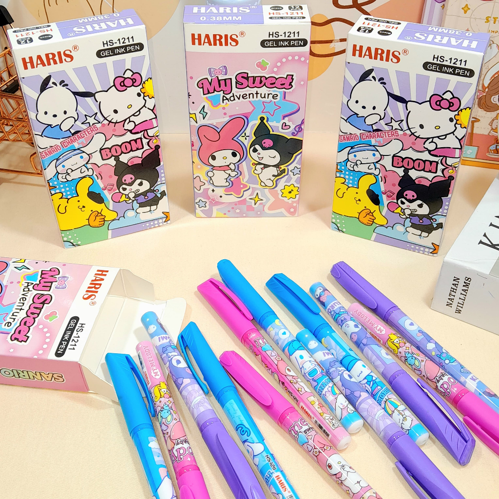 

Pulpen VTRO SANRIO Versi-2 1 Kotak isi 12 PCS tinta hitam Lucu Cute / Pen V-tro sanrio Versi 2 Paket 1 lusin isi 12pcs Lengkap Imut Unik Alat Tulis Perlengkapan Sekolah Anak Kekinian Harga Termurah Bisa Grosir dan COD