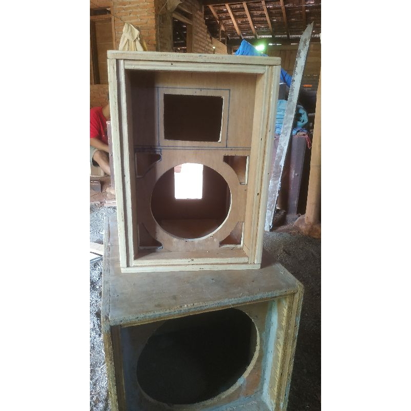 Box Line Array 6 Inch