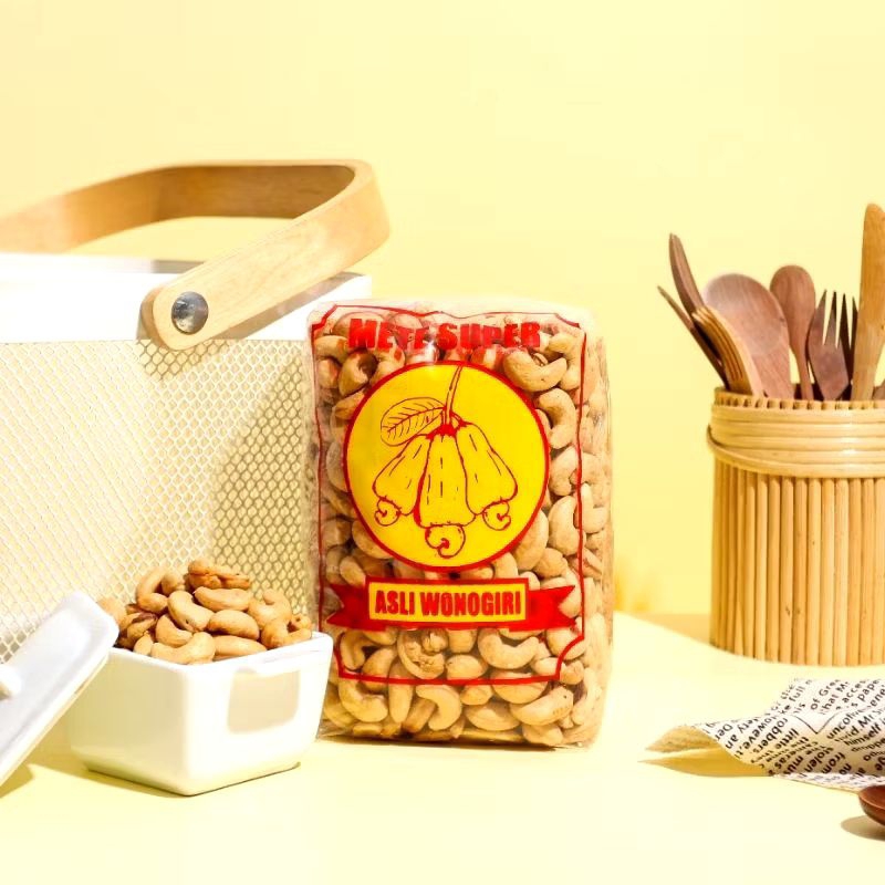 

Kacang Mede Matang / Mete - 500 gr