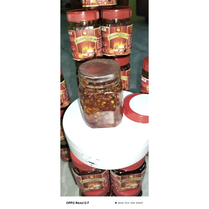 

Sambal Ayam Suwir Kemangi Premium 150g – Pedas Segar Aromatik