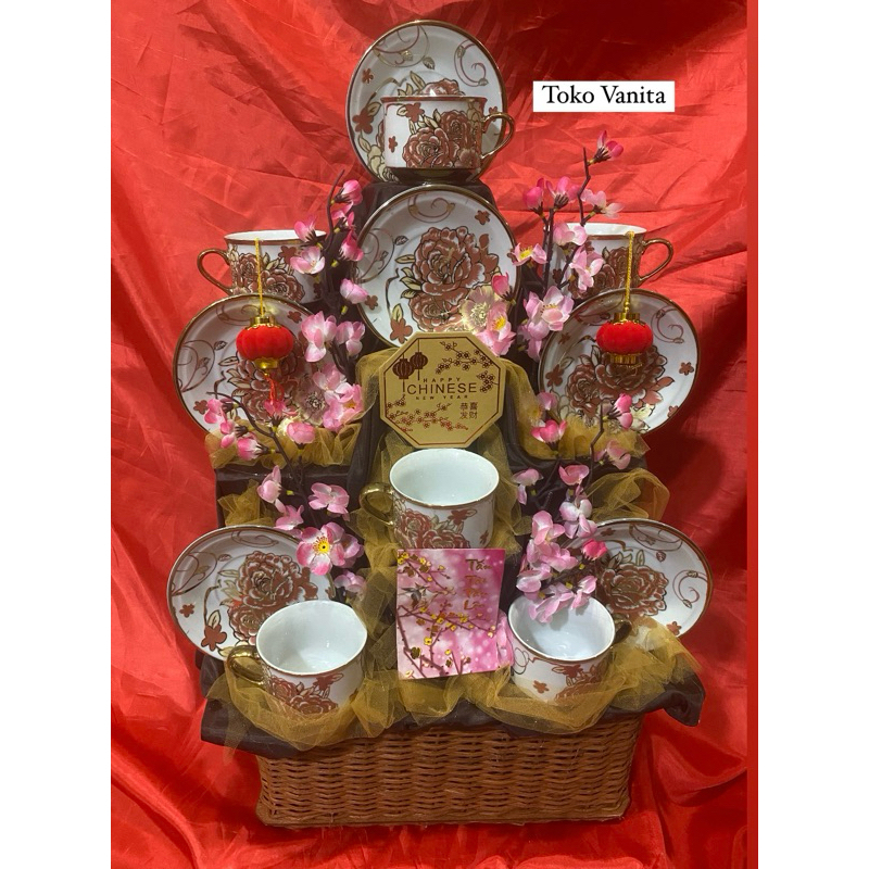 

Hampers Imlek 2025 Keramik Gold