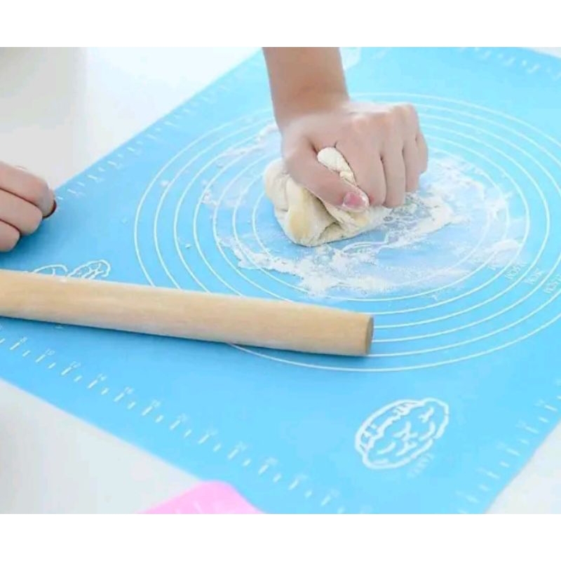 alas adonan + rolpin kayu perata adonan kue