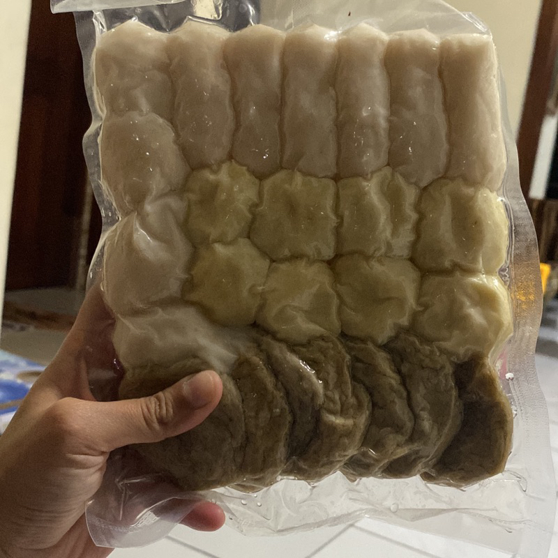 

pempek ikan khas palembang 25 pcs tanpa adaan