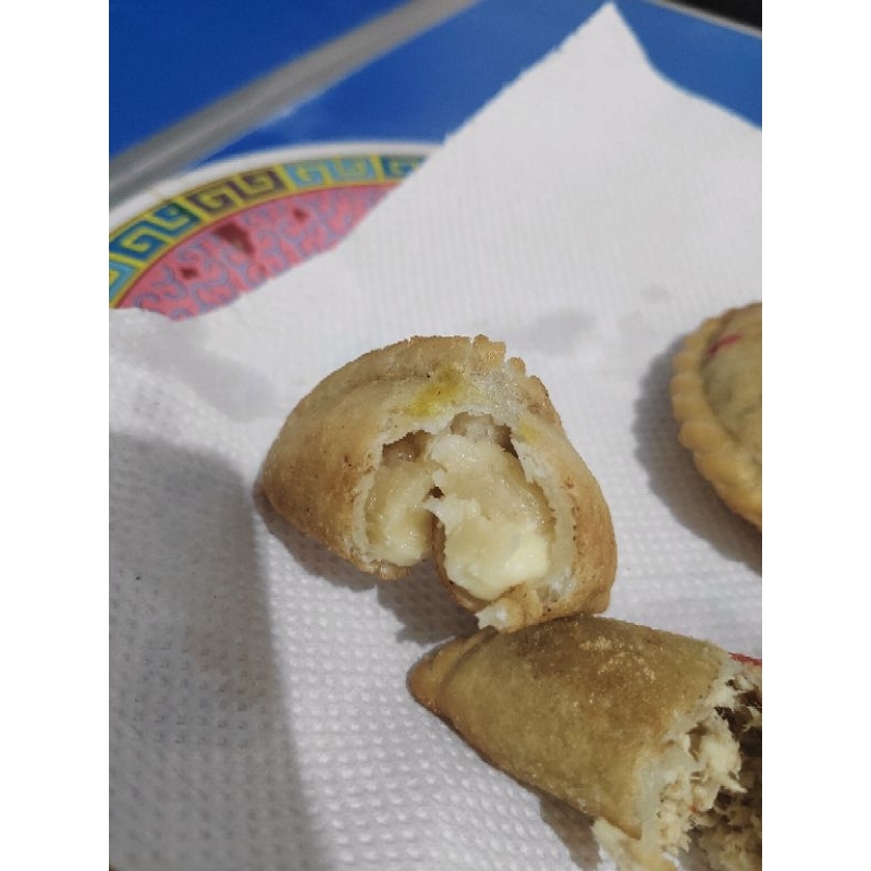

cireng isi keju