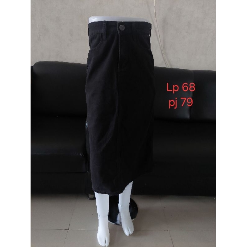 Rok denim midi skirt denim rok jeans wanita warna hitam