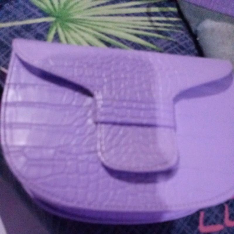 Tas selempang croco