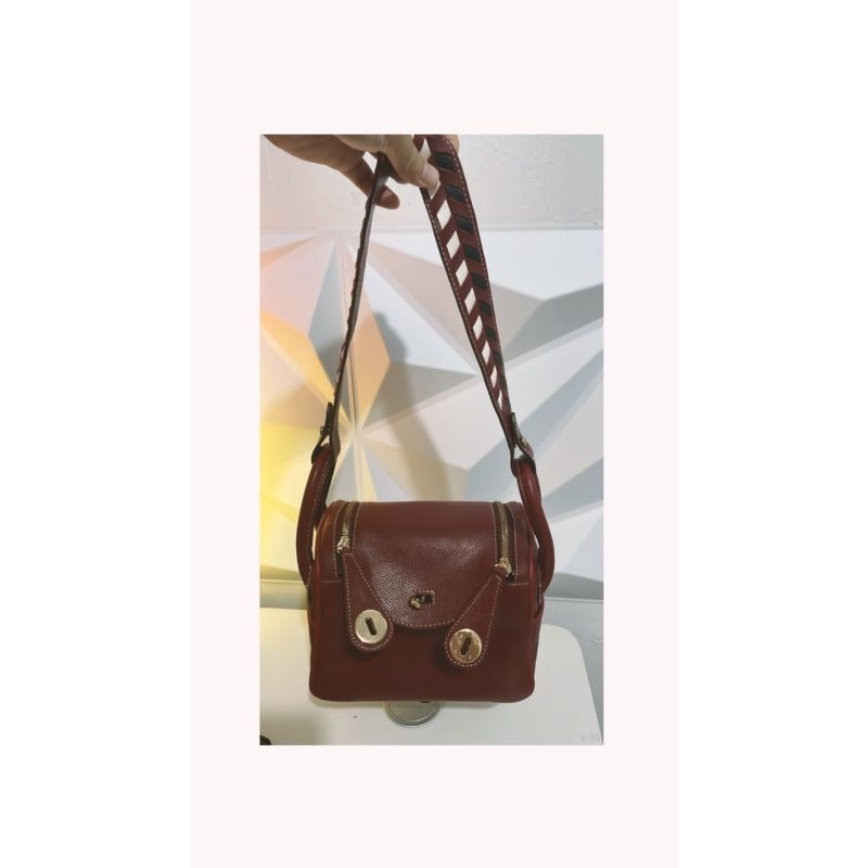 tas preloved lindoy herman