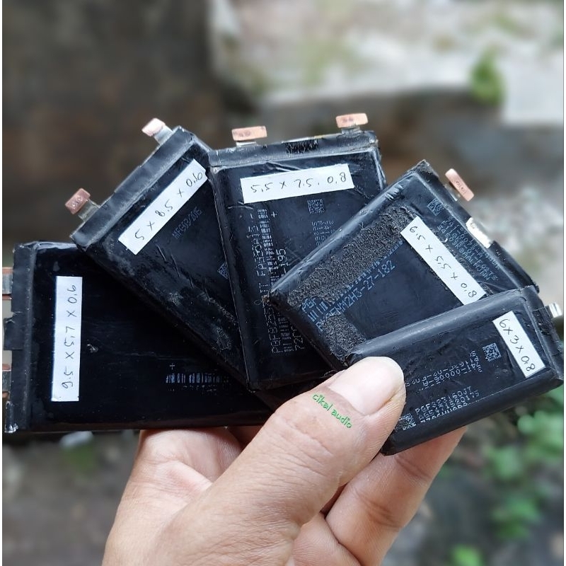 Baterai polymer bekas