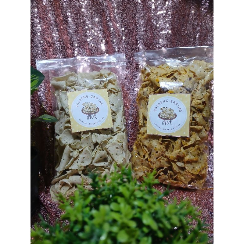 

Basreng chili oil dan original daun jeruk