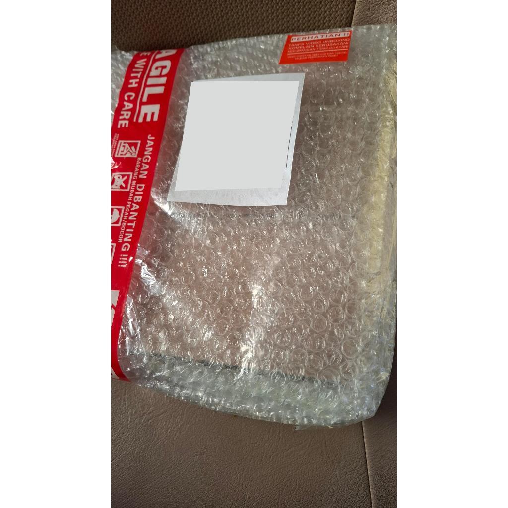 

LAFAVOR TAMBAHAN BUBBLEWRAP