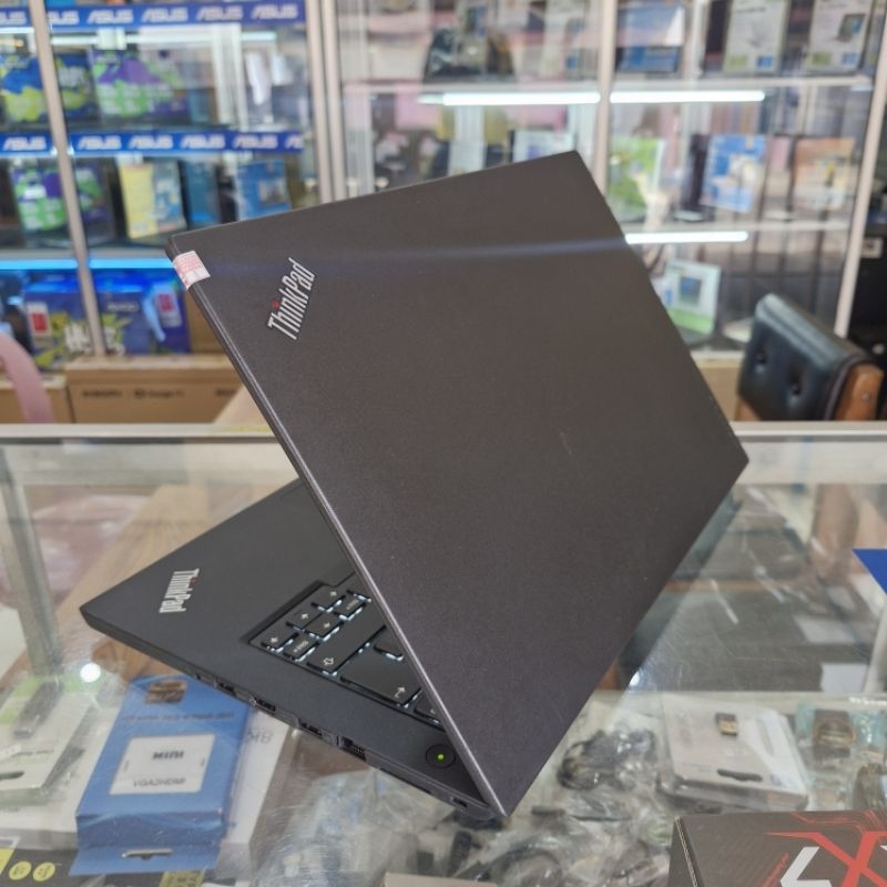 Lenovo Thinkpad T470 Core i5 6300U / Ram 8gb / SSD 256gb