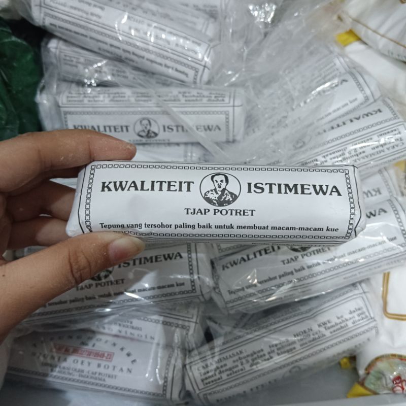 

Tepung hoenkwe Tjap potret perpack