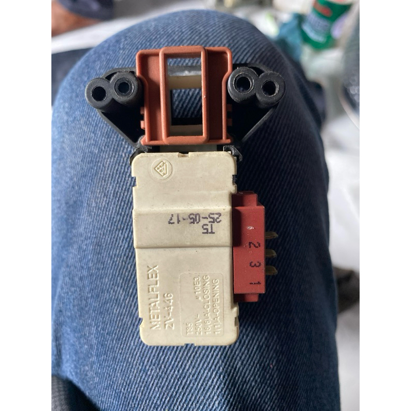 switch door mesin cuci Panasonic NA-128VK5 original