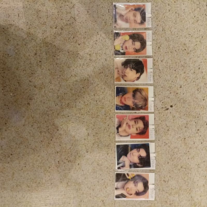 

BTS DYNAMITE 3D LENTICULAR CARD Strap 1