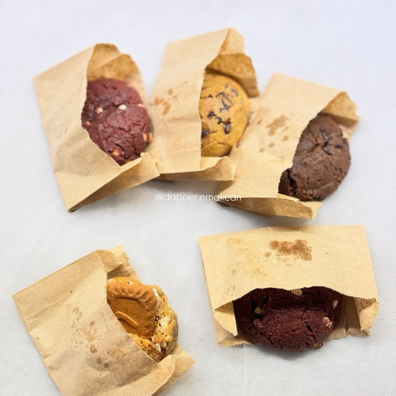 

Soft Cookies Choco | Red Velvet | Lotus Biscoff | by dapoer.emakcan