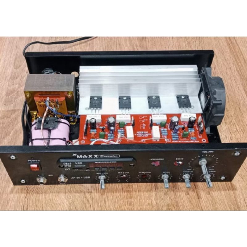power amplifier 800watt sudah MP3+ karaoke