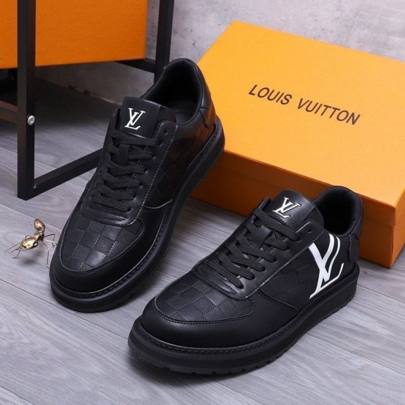 SEPATU SNEAKER PRIA KEREN LOUIS VUITTON SEPATU CASUAL PRIA MEWAH LOUIS VUITTON IMPORT KEREN 0100