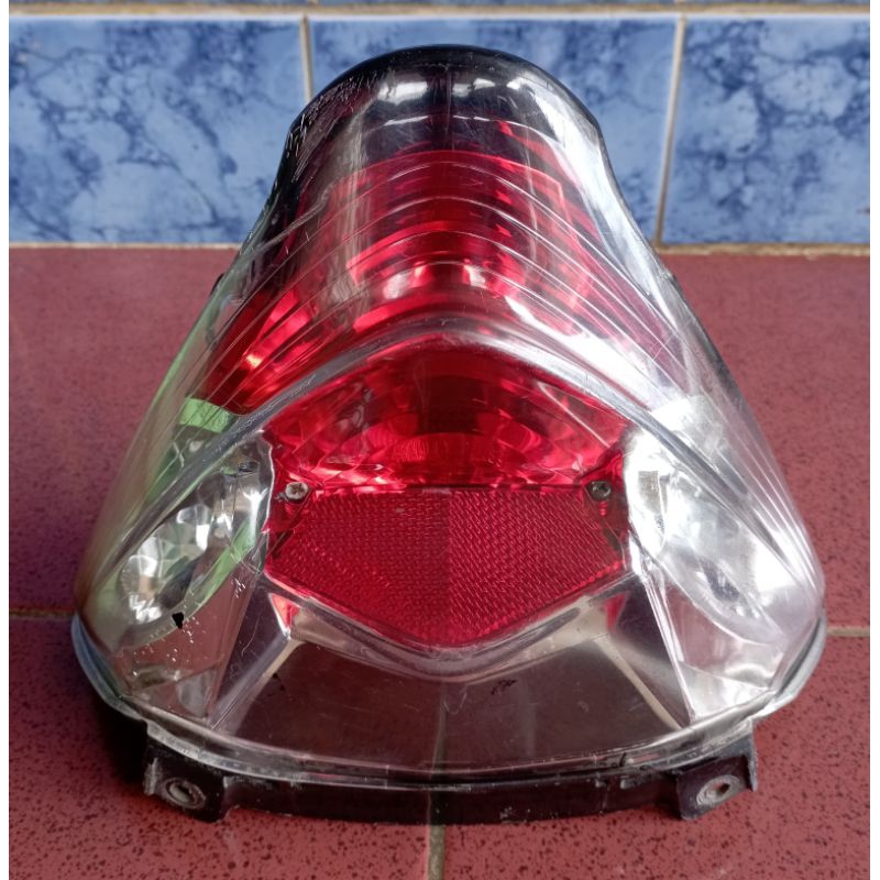 TERMURAHREFREKTOR LAMPU BELAKANG MIO SOUL ORIGINAL/REFREKTOR MIO SOUL/LAMPU BELAKANG MIO SOUL
