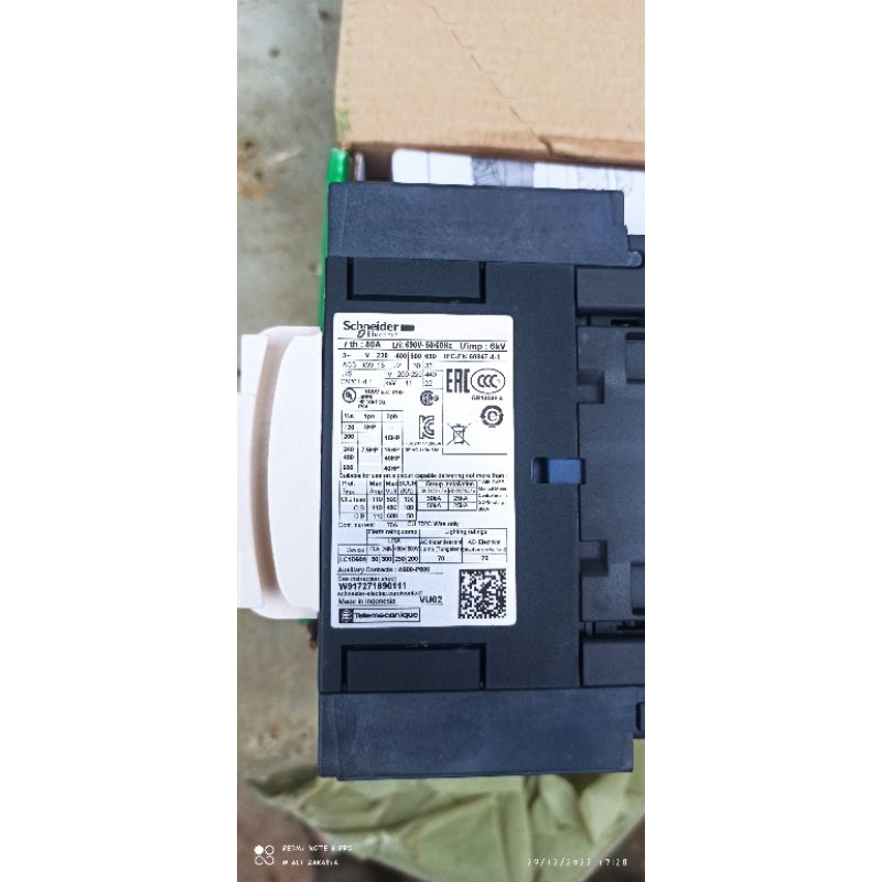 kontaktor schneider LC1D50A