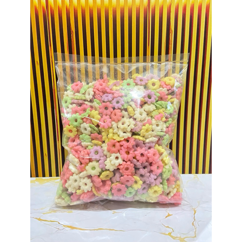 

SAKURA AJISAN 500GR / Jajan viral / Jajan Lebaran / Snack Jadul / Camilan Jadul / Camilan Hari Raya